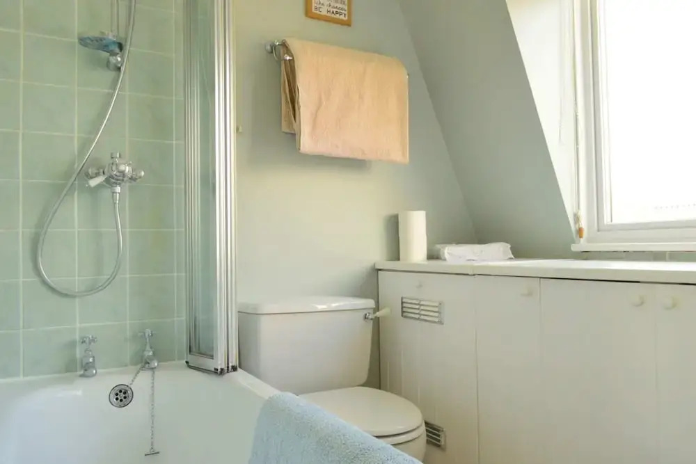Lovely Top Floor Flat in Leafy Fulham