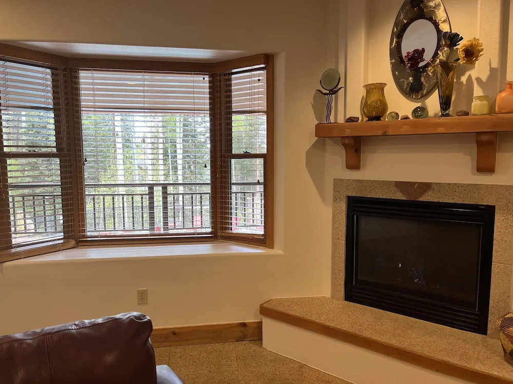 Bear Creek Lodge 108 2 Bedroom Condo by Alpine Lodging Telluride