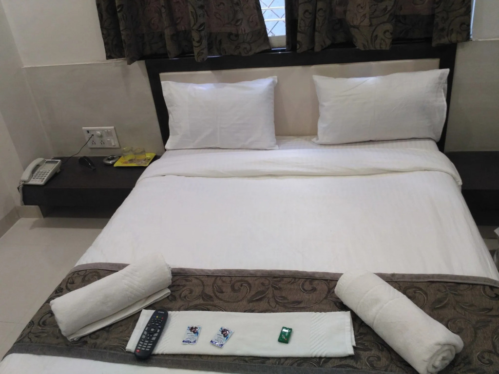 Hotel Everest Inn