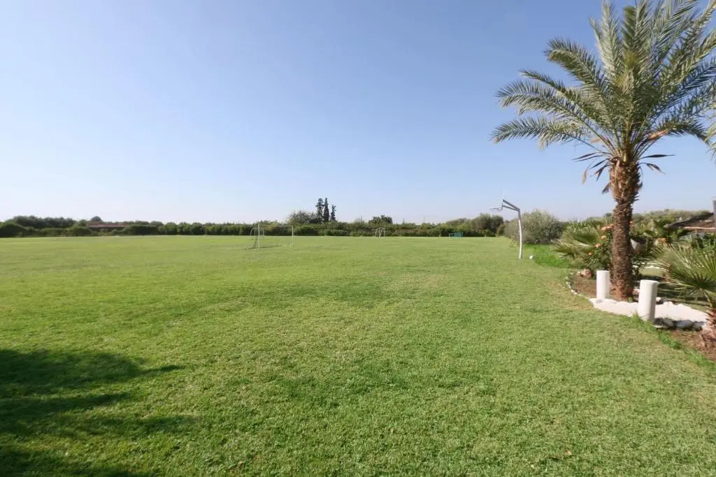 Villa Danwee - 8 Bedroom House With Swimming Pool, Road From Fez To Marrakech