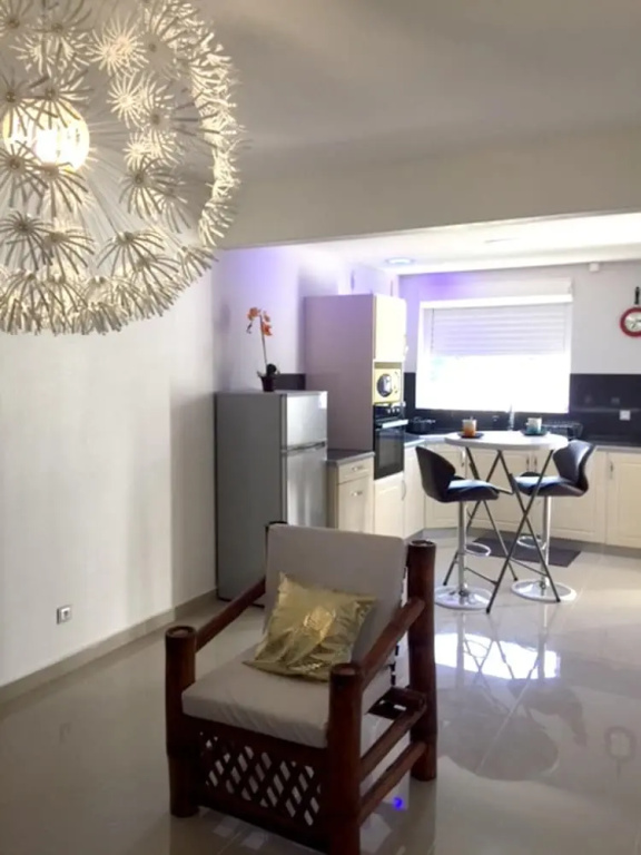 Apartment With one Bedroom in Le Gosier, With Enclosed Garden and Wifi