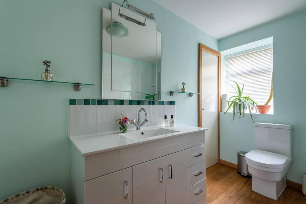 Beautiful 4-bed House in Monmouth