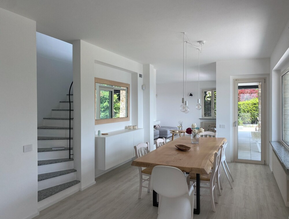 Como Lake Dreamscape Villa
