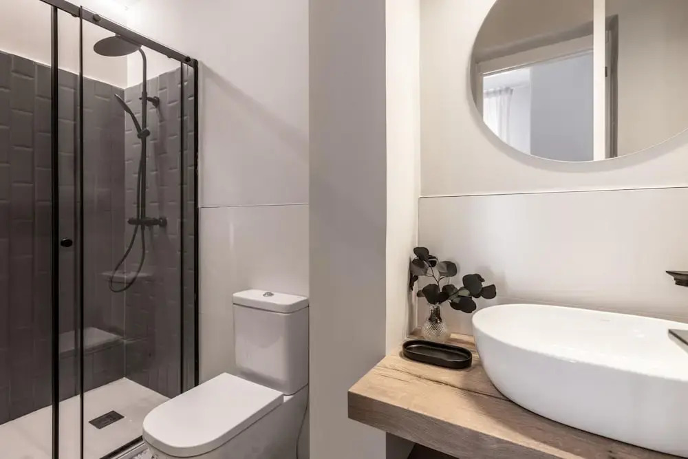 Posets - 3 Bedrooms in Malasa a
