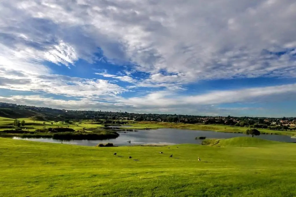 Lovely 1 Bedroom Unit in an Amazing Golf Estate