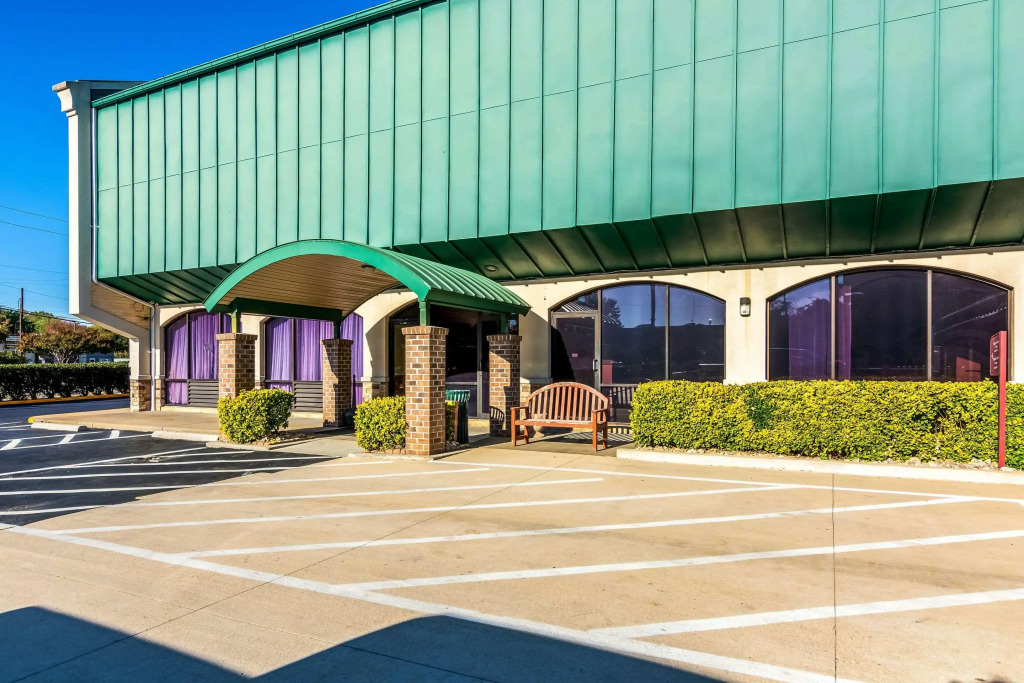 Rodeway Inn Central