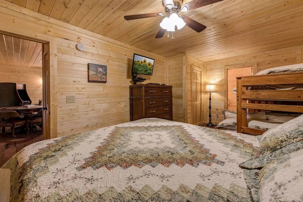 Emily's Hideaway by Jackson Mountain Rentals
