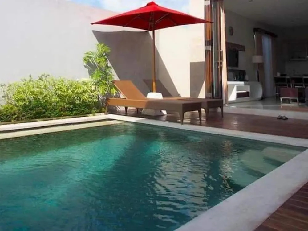 Kim Villa