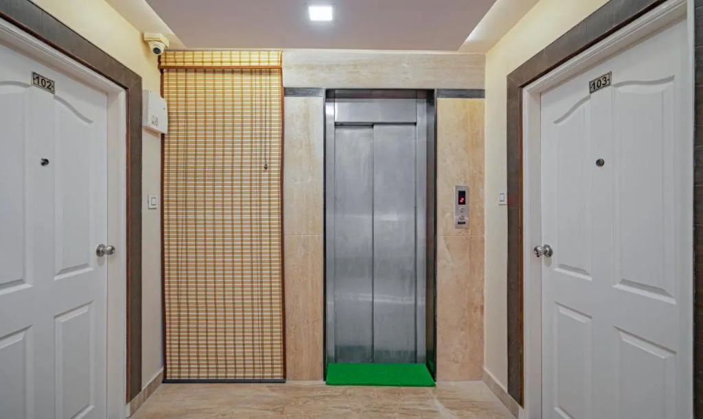 Treebo Elite 7 Koramangala, 500m from Nexus Mall