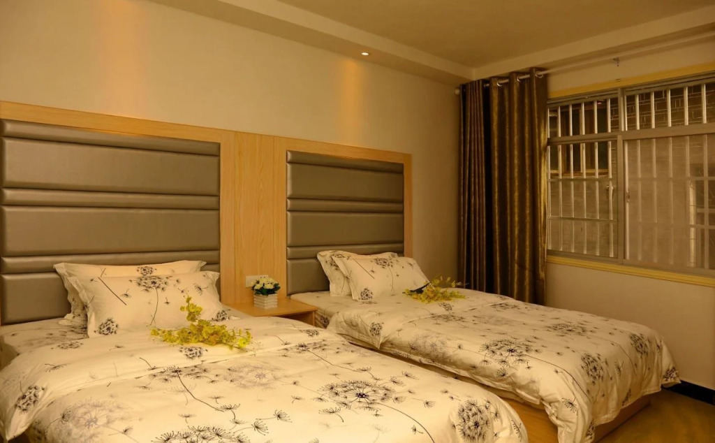 JOMO Inn Yangshuo