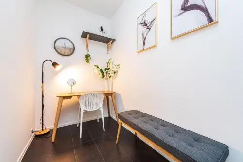 Arcoris Mont Kiara next 163plaza 1-4Pax one plus one Bedroom