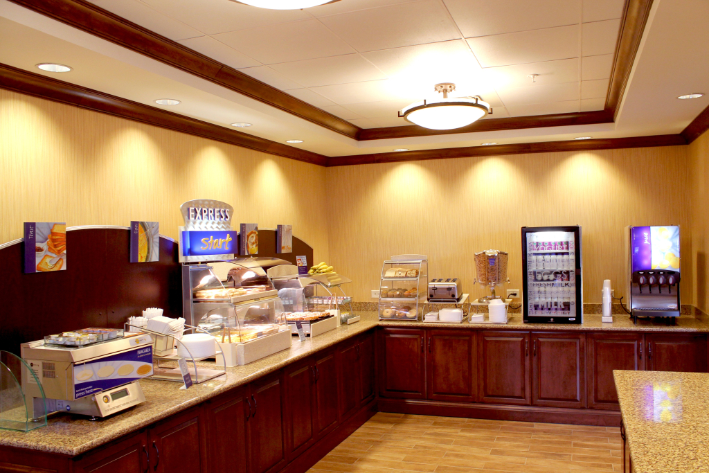 Holiday Inn Express & Suites Paducah West by IHG
