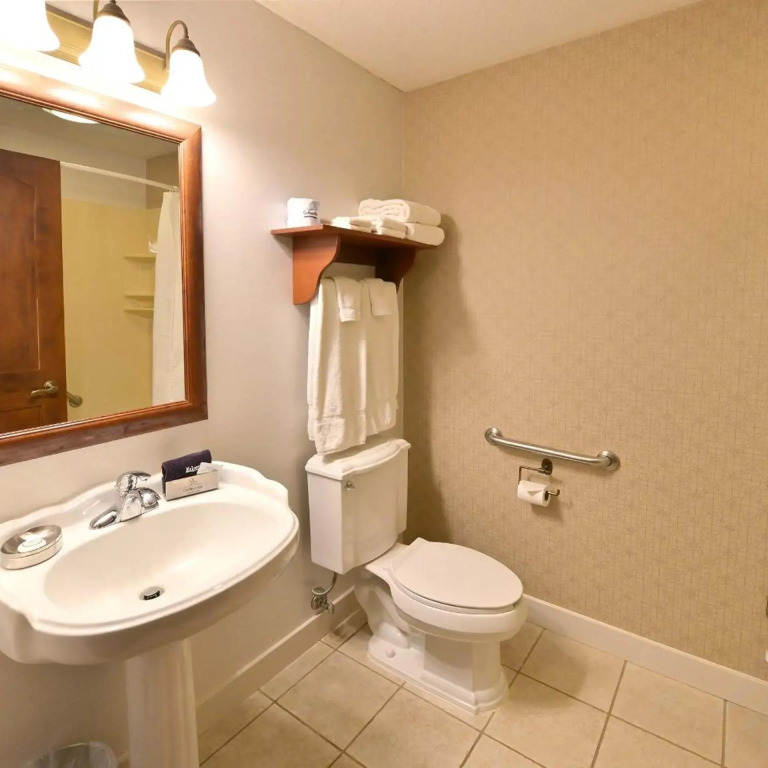 Carlisle Inn