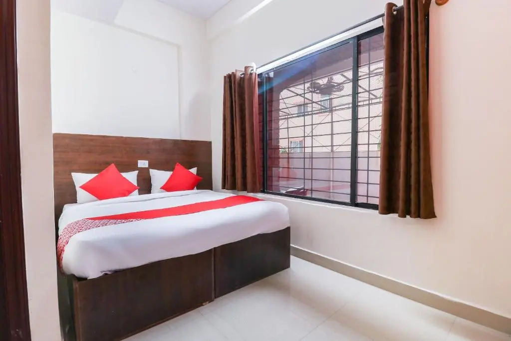 Hotel O The Royal International Hotel