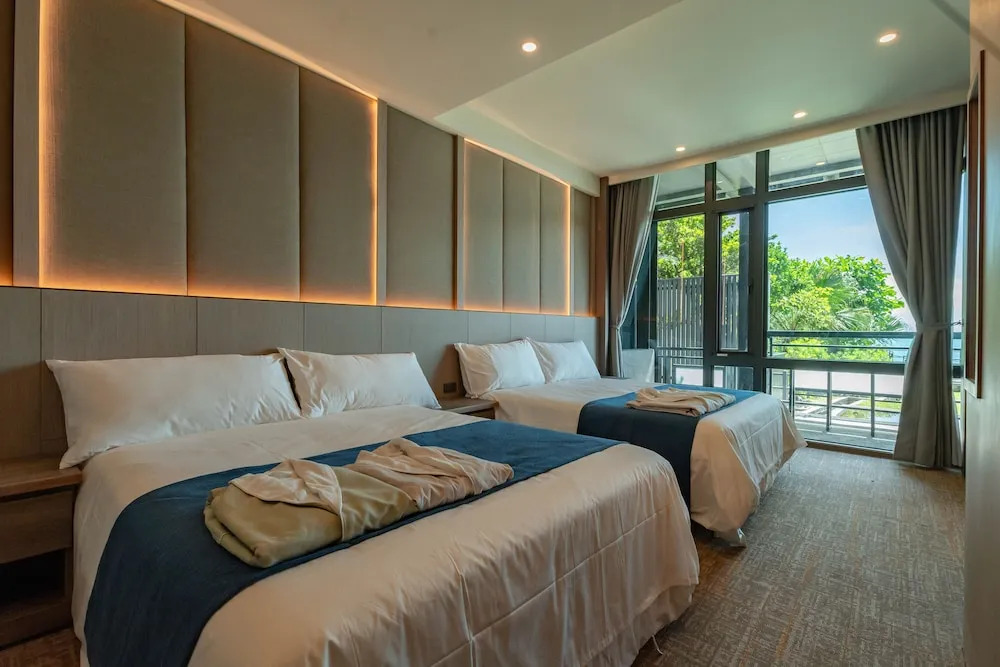 Seaview Villa Coastal Estate