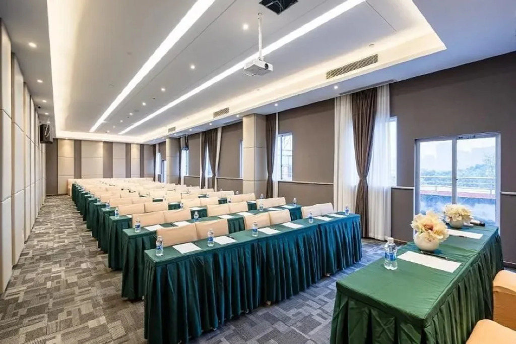 Lavande Hotel (Chengdu Panda Base store)