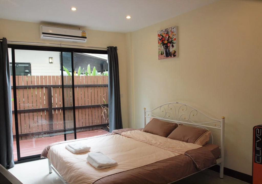 House 1194 Bangkok(แอท 1194 เฮาส์)