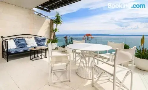 Apartment Paradiso