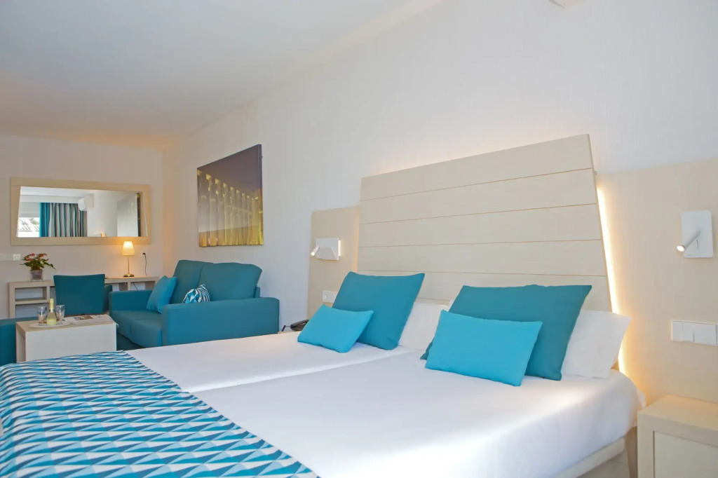 Hotel Luxor