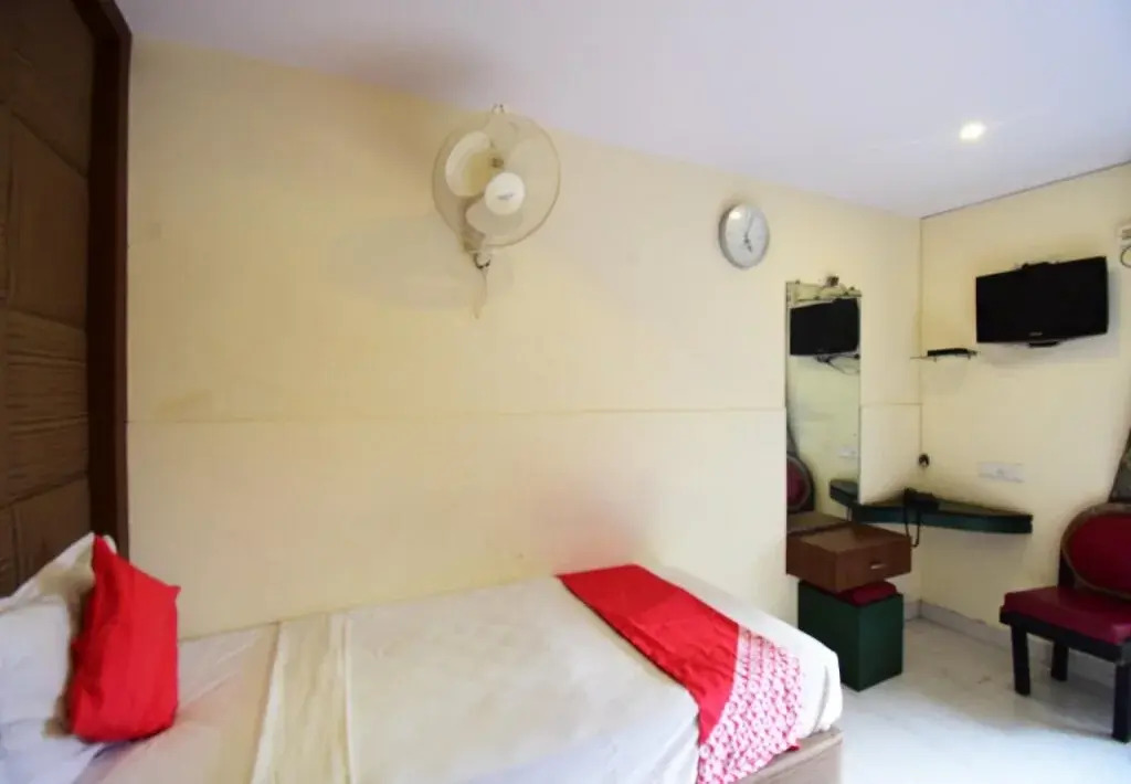 Hotel Downtown By OYO Rooms