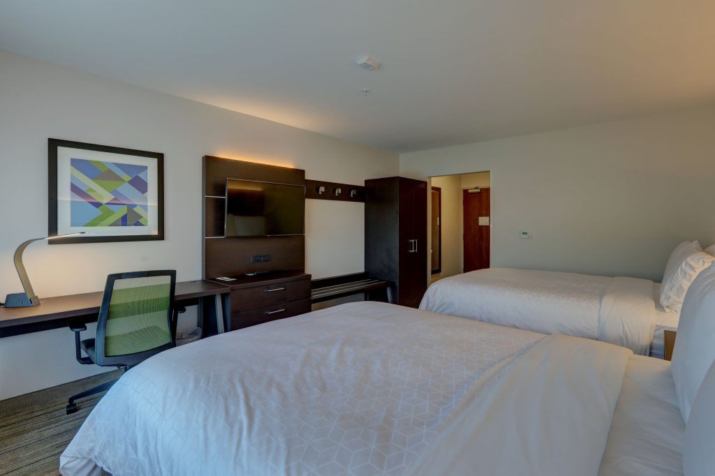 Holiday Inn Express & Suites - Auburn Downtown by IHG