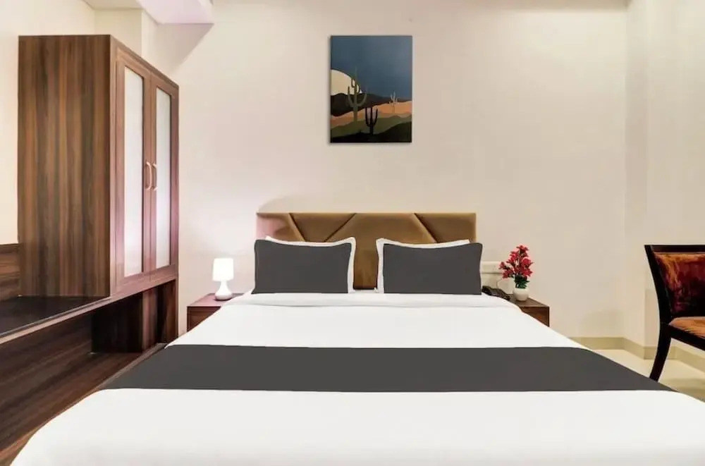Hotel Paramount Jaipur