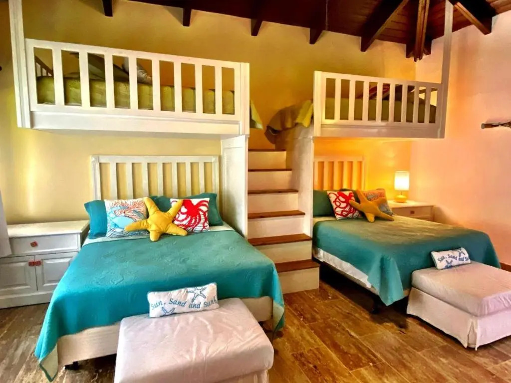 "srvittinivillas Brroe-27/  Resorts Villas/ Espacius - Modern Great"