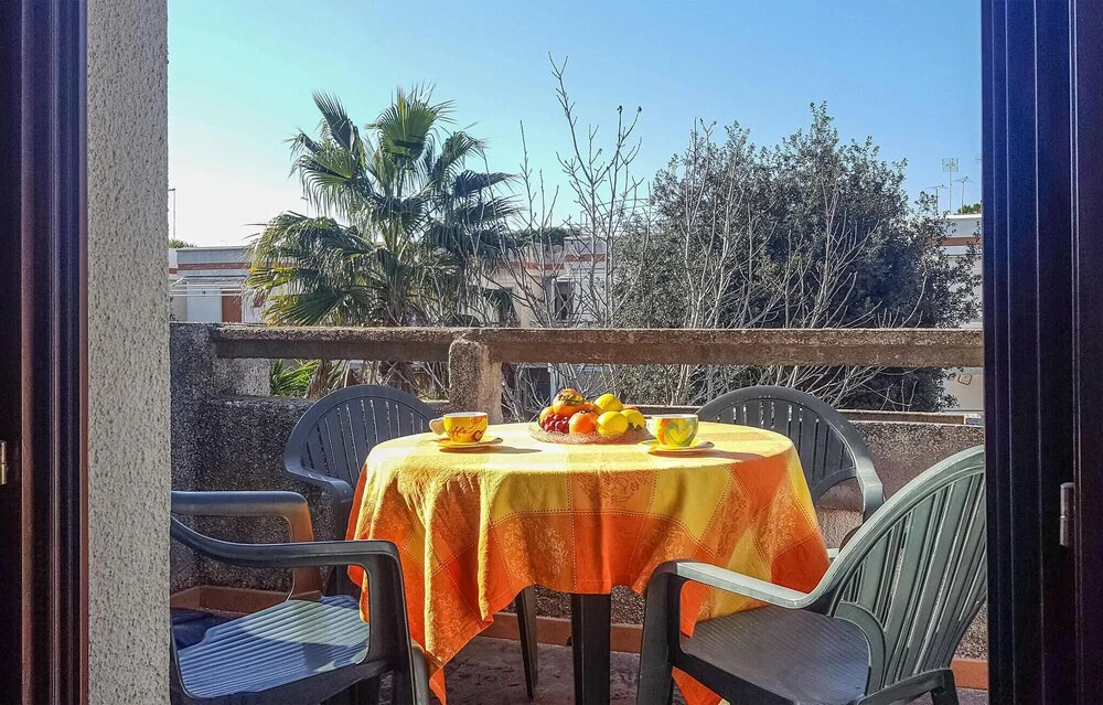Awesome Apartment in Santa Maria al Bagno With 1 Bedrooms