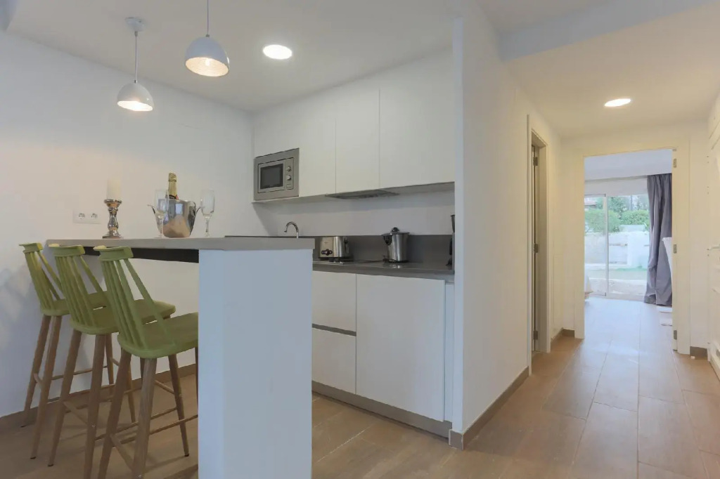 Camelina Suites