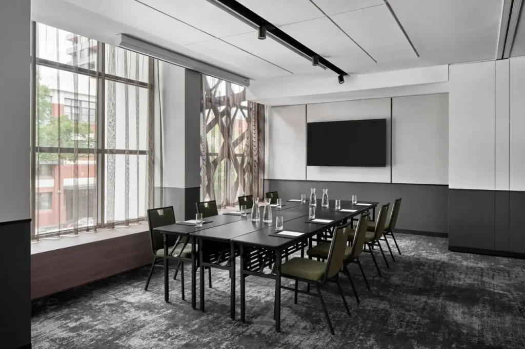 Courtyard by Marriott Melbourne Flagstaff Gardens