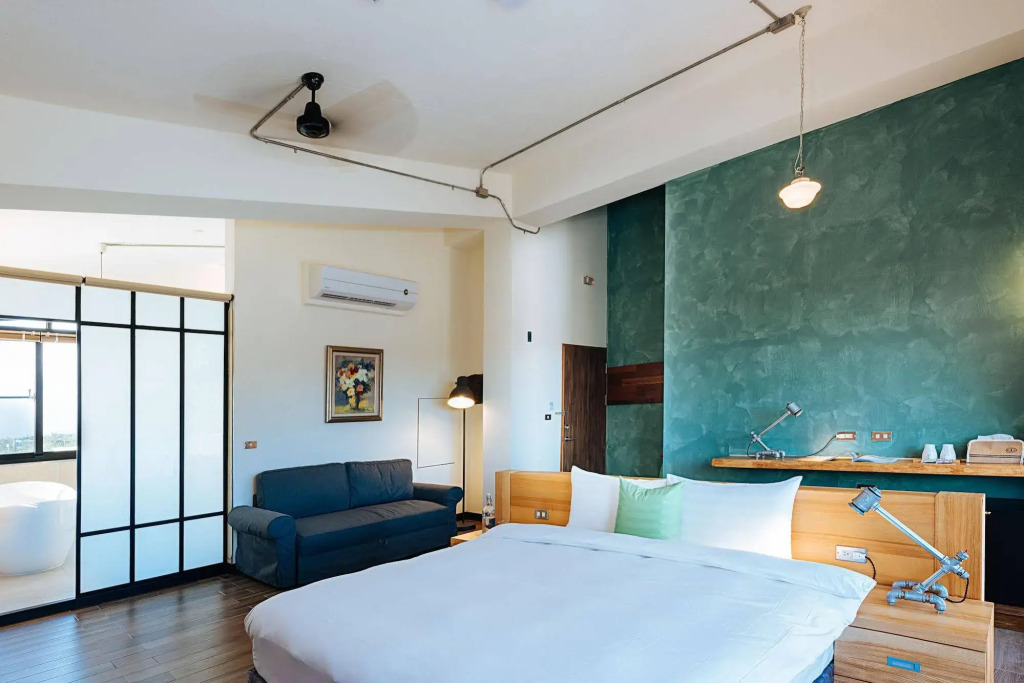 Chillax Inn B&B