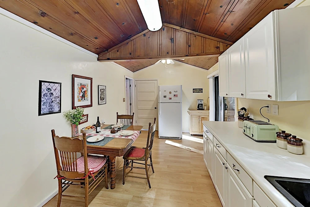 1478cher 2 Bedroom Home