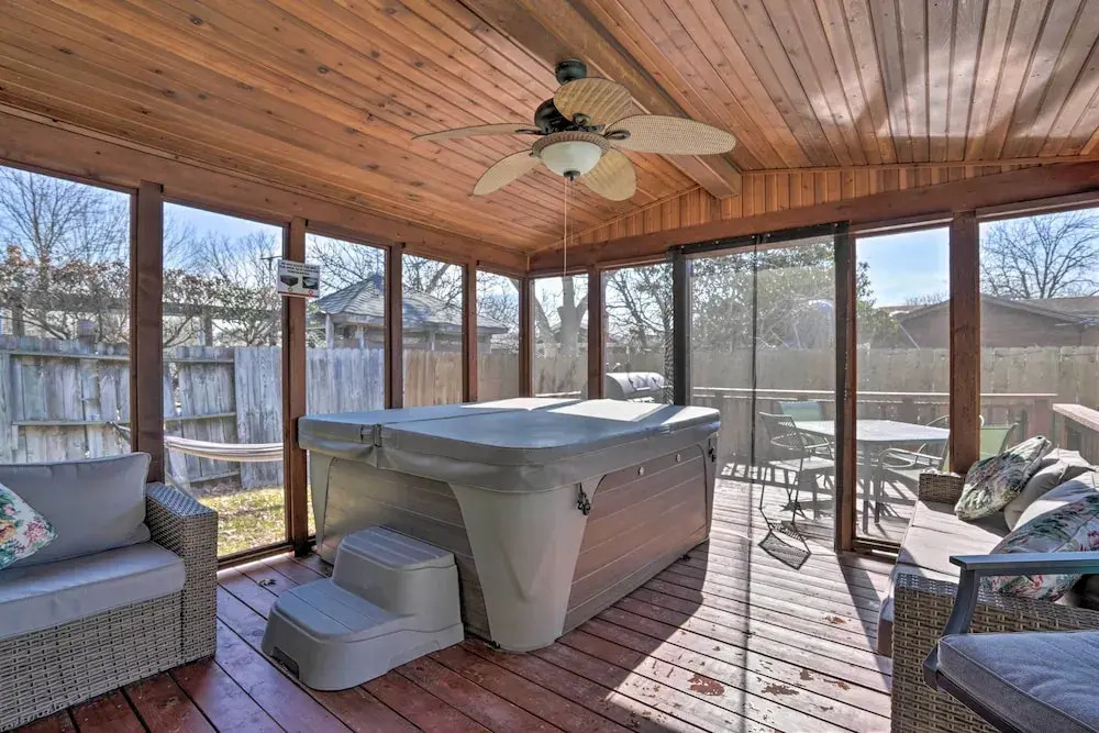 San Antonio Home w/ Pool, Near Lackland AFB