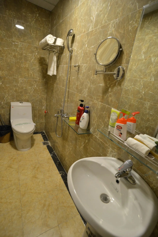 A25 Hotel - 185-187 Lò Đúc