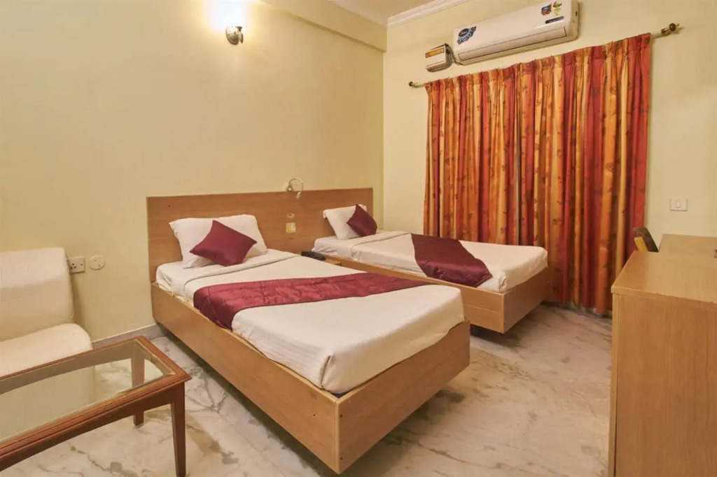 FabHotel Royal Star