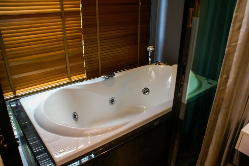 Sixty Six Pattaya Beach Road Apartment