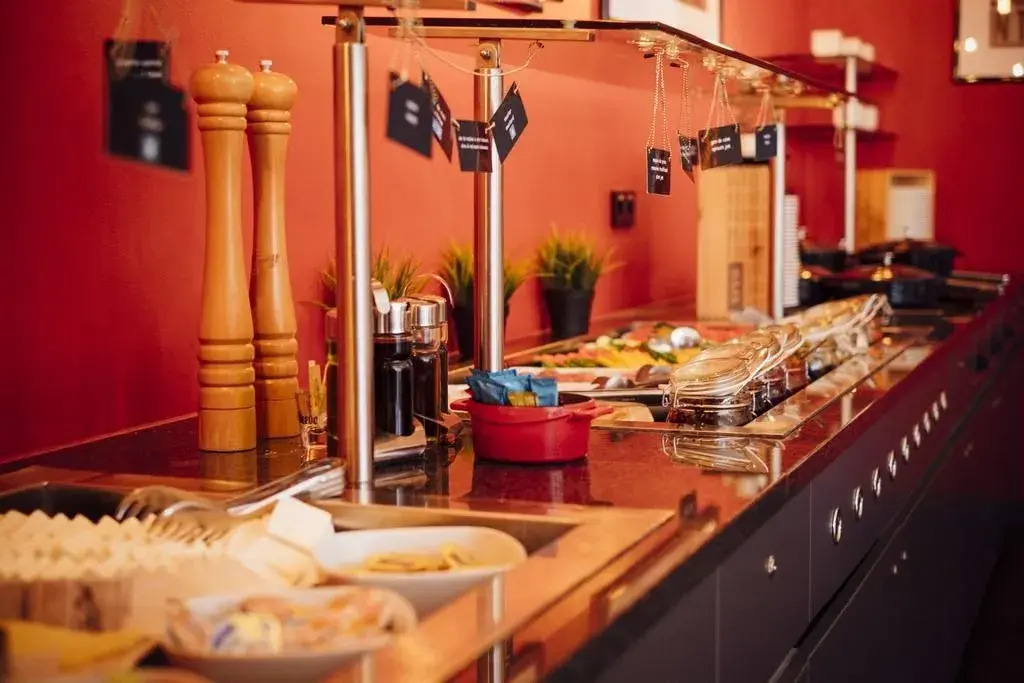 Vienna House Easy By Wyndham Airport Bucharest