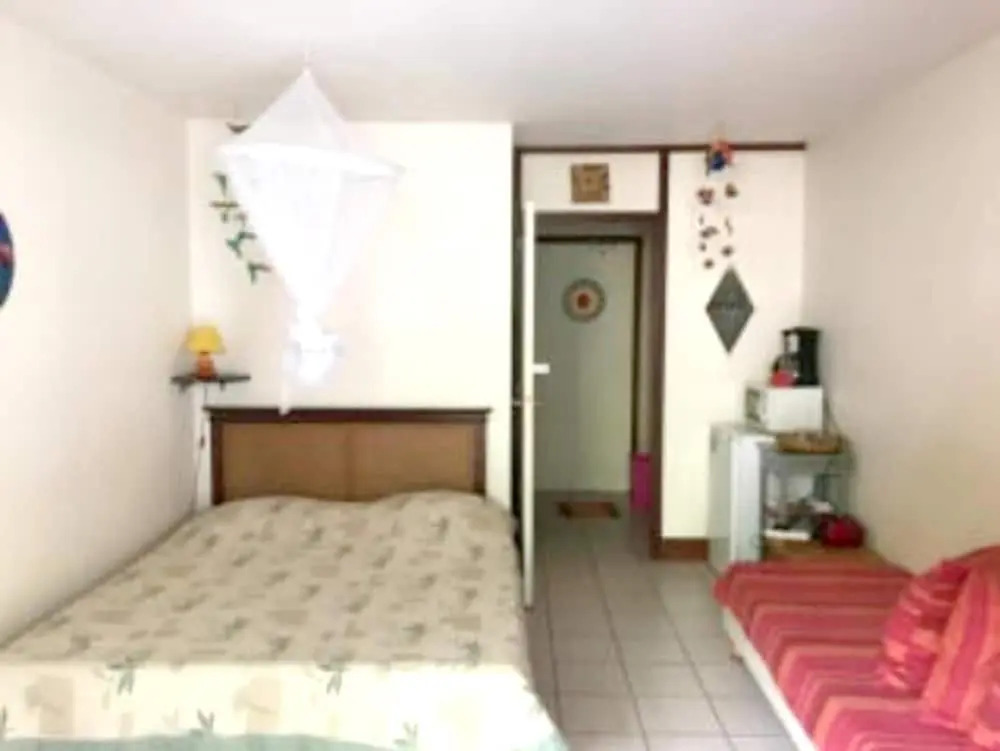 Studio in Sainte-anne, With Shared Pool, Furnished Terrace and Wifi