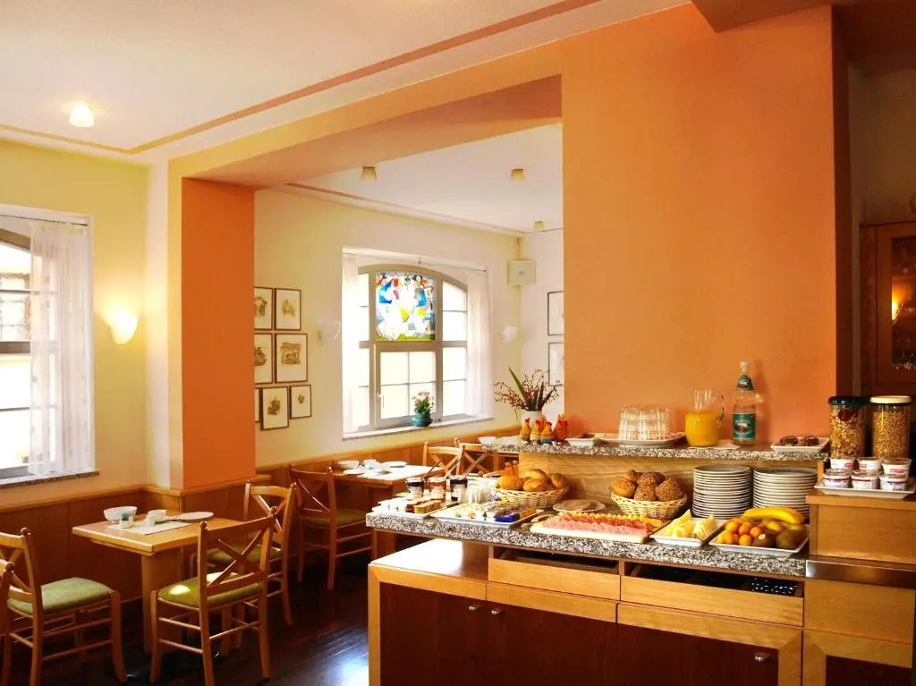 Hotel Dom-Eck