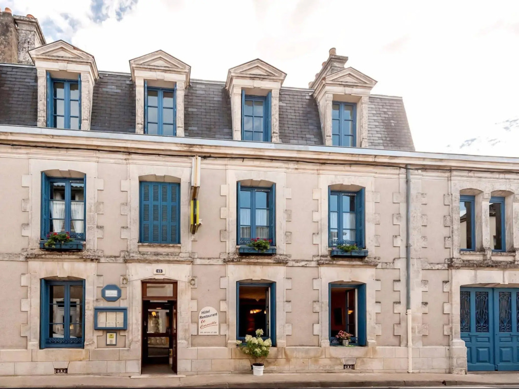 Logis Hôtel le Corneille
