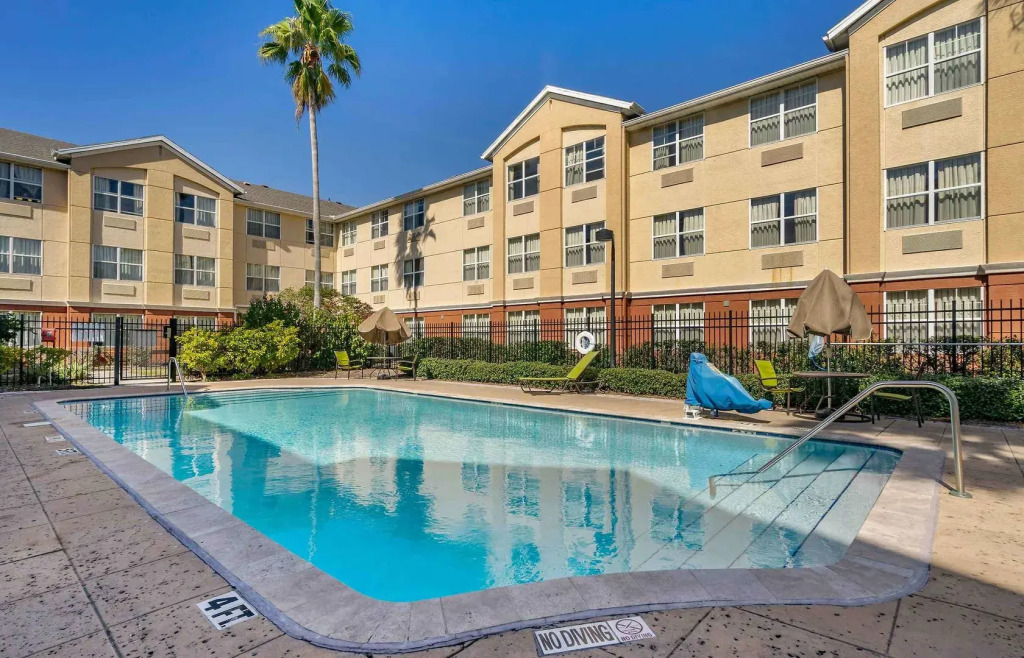 Extended Stay America Suites - Tampa - Airport - N Westshore Blvd