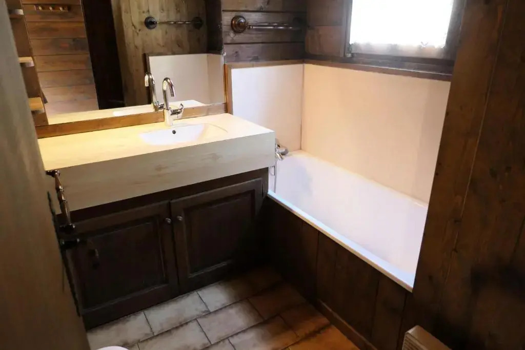 Chalet Saint Nicolas - Chalets pour 8 Personnes 03