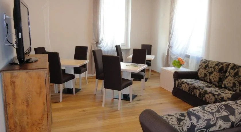 Albergo Tuenno