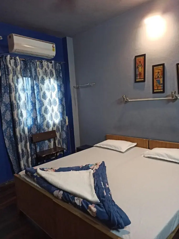 Om Rest House by Bunny Cafe Varanasi