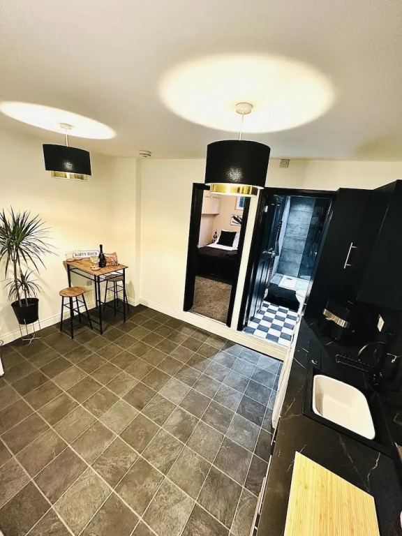 Close to Leeds Centre - The Snug Apartment