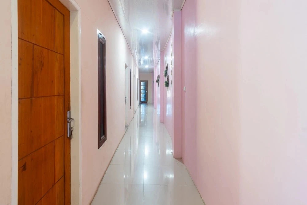 RedDoorz at Sapo Rumbia 1 Berastagi