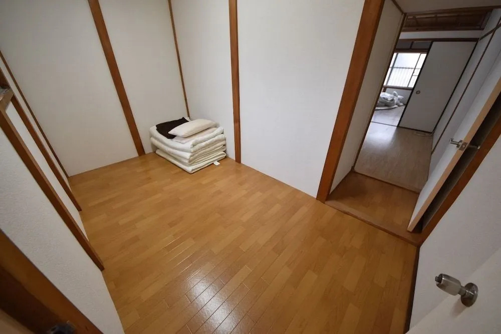 Tarbo's House Surugamachi : Near JR Nara Station 10ppl