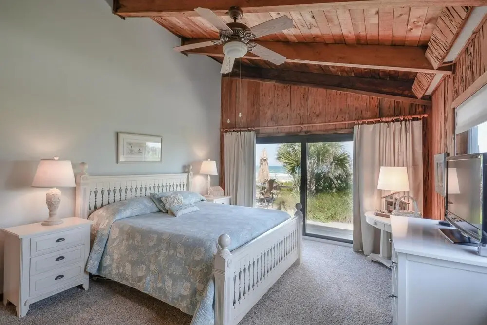 Beachfront with large deck Pool Sea Dunes Sailfish A2