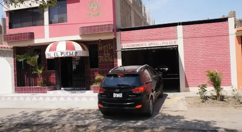 Hostal El Pueblo