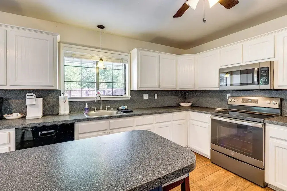 Charming Lake Retreat w/ Patio & Boat Parking!